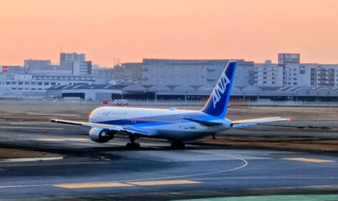 黄昏の福岡空港